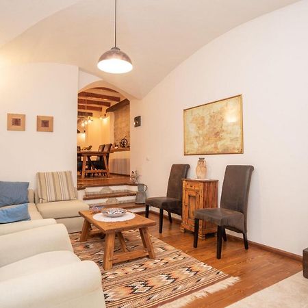 Casa Santa Croce Ala dei Sardi Exterior foto