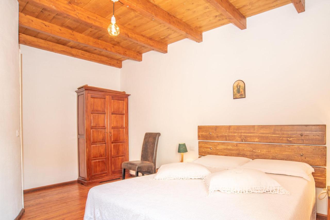 Casa Santa Croce Ala dei Sardi Exterior foto